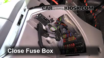 2021 sprinter fuse box location